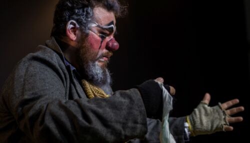 Espetáculo gratuito da Mostra Senac de Artes Cênicas será apresentado no Teatro Municipal