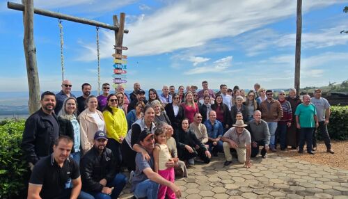 Representantes de São Carlos participam de reunião da Região Turística da Serra do Itaqueri em Torrinha
