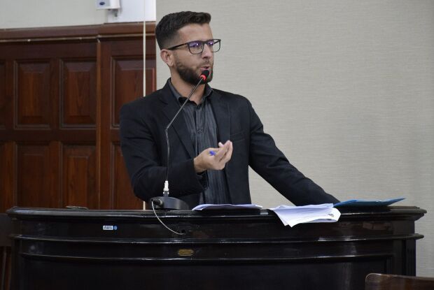 Vereador Elton Carvalho pede abertura de sindicância sobre morte na UPA