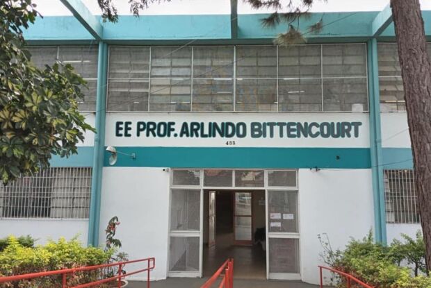 Ano letivo começa nesta segunda-feira com modelo cívico-militar na escola Arlindo Bittencourt