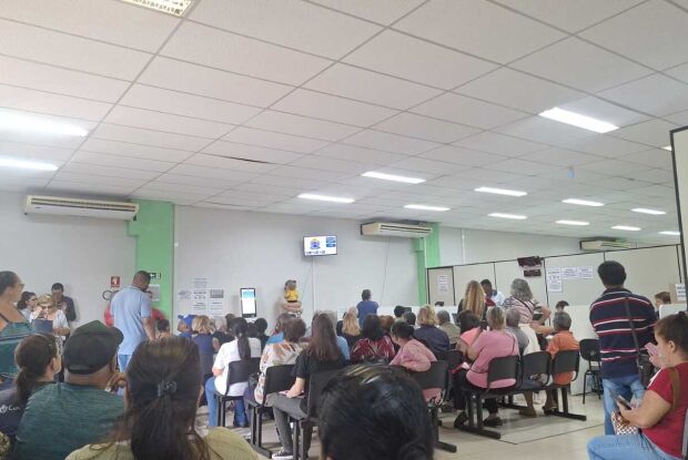 Usuários voltam a reclamar de demora no atendimento na Farmácia de Alto Custo