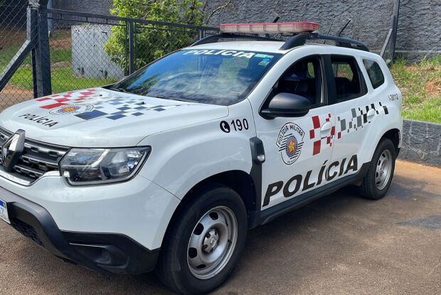 PM prende suspeito de furto de fios no Recreio São Judas Tadeu