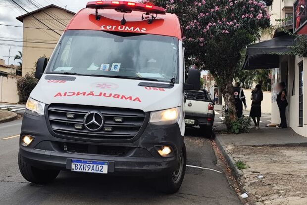 Homem em situação de rua é socorrido após agressão 