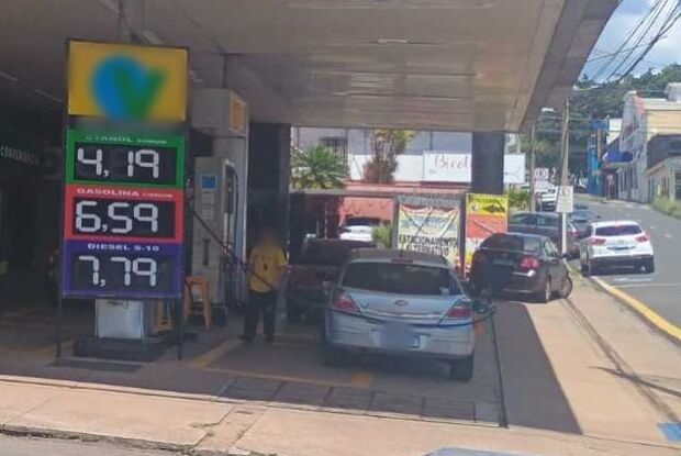 Preço do diesel dispara e PROCON fiscaliza postos de São Carlos