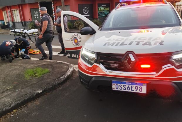 Motociclista fica ferido em colisão com carro na na região da USP 1