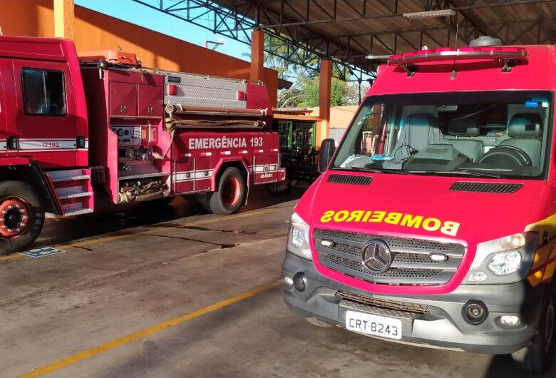 Bombeiros salvam a vida de criança engasgada na rodovia Washington Luís, em São Carlos