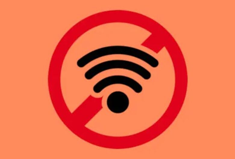 Sem conexão por até 48 horas, moradores do Douradinho relatam prejuízos com internet