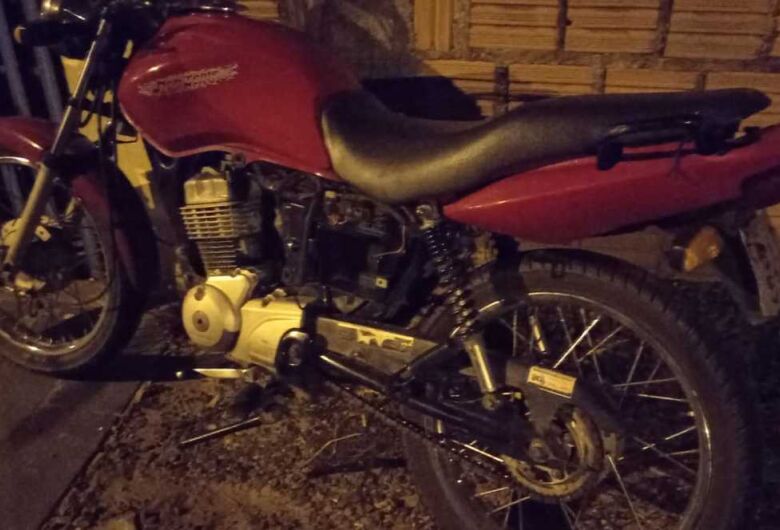 Moto furtada em Araraquara é localizada em Ibaté