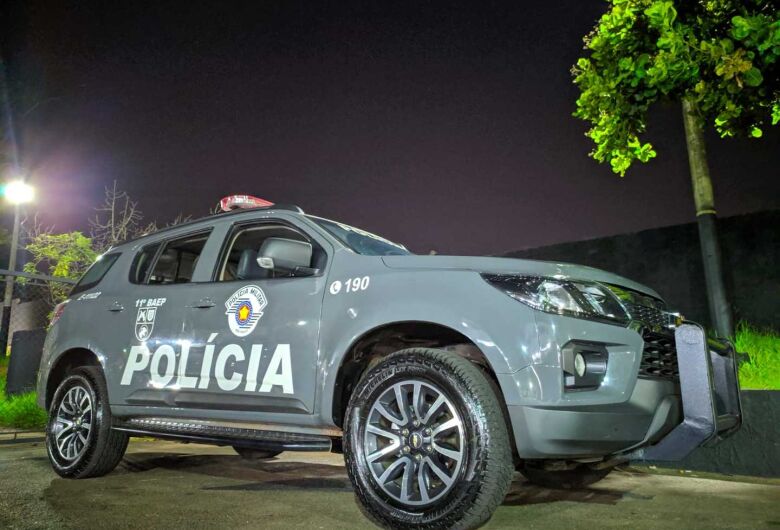 Três morrem em confronto com o BAEP após furto de caminhonete na região