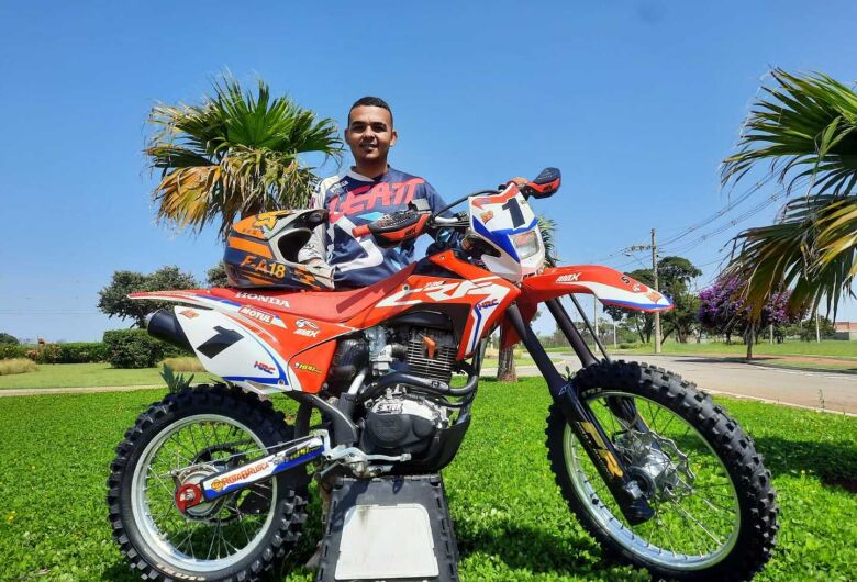 Vice-campeão brasileiro de Hard Enduro rifa moto
