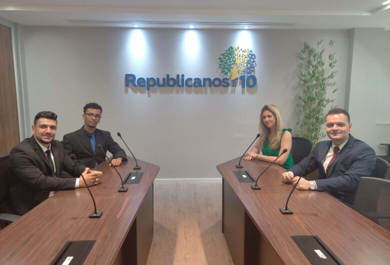 Jovens do Partido Republicanos de São Carlos fazem capacitação em Brasília