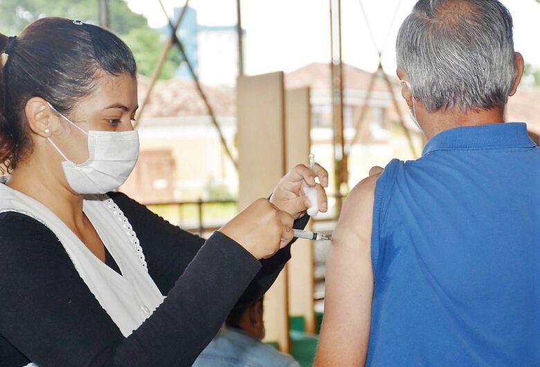 Campanha de vacinação contra a gripe tem novo público