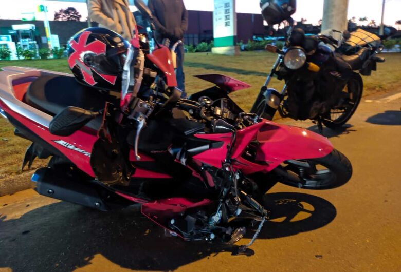Motociclista fica ferido após acidente na região do Damha
