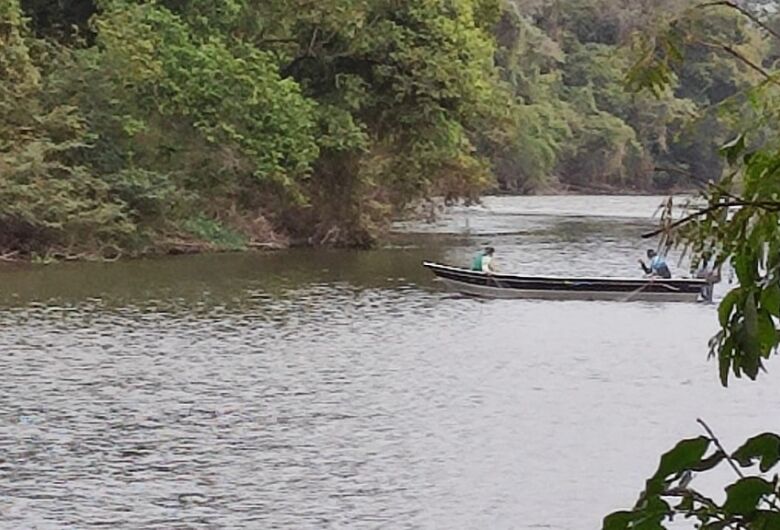 Polícia Ambiental de São Carlos faz patrulhamento no rio Mogi