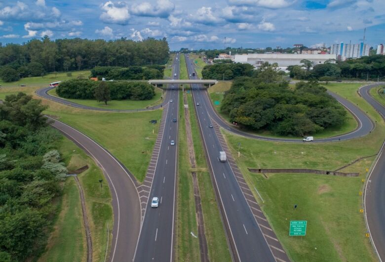 EcoNoroeste estima que 325 mil veículos vão circular nas rodovias da região no feriado de Páscoa