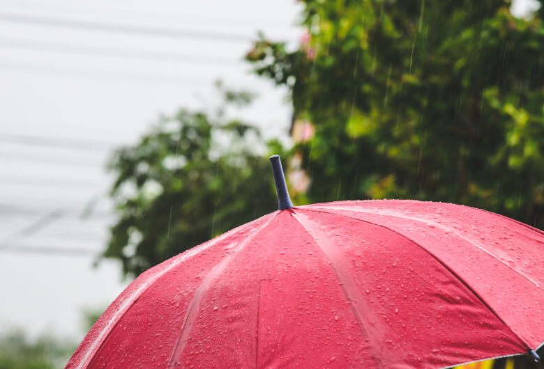 Frente fria se afasta, mas pode voltar a chover nesta quarta-feira 