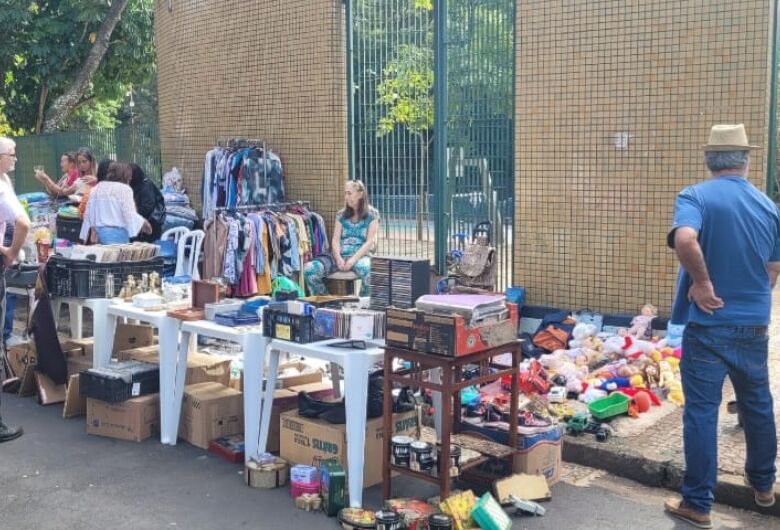 Neste domingo tem Feira da Barganha no Bicão