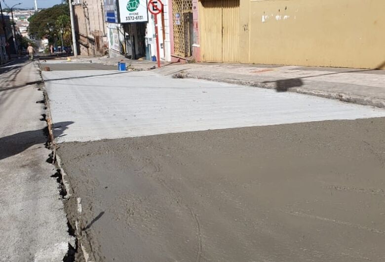 Prefeitura vai gastar R$ 13 milhões para trocar pavimento em corredores de ônibus