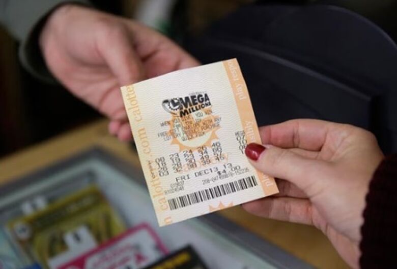 Um brasileiro ganhará os R$3 bilhões da loteria americana nesta sexta-feira?