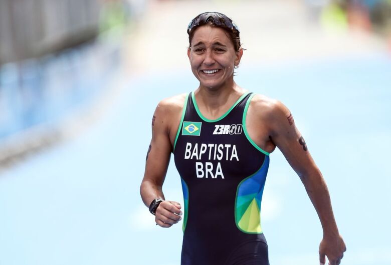 Sessenta dias após acidente, triatleta Luísa Baptista volta a falar:'Obrigada por salvar minha vida'