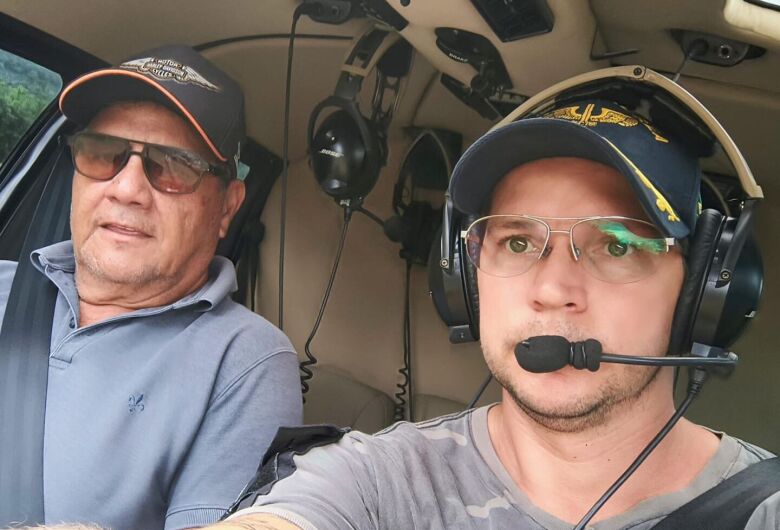 Pilotos São-carlenses Cleiton Casagrande e Sergio Tussa auxiliam vítimas de tragédia no RS