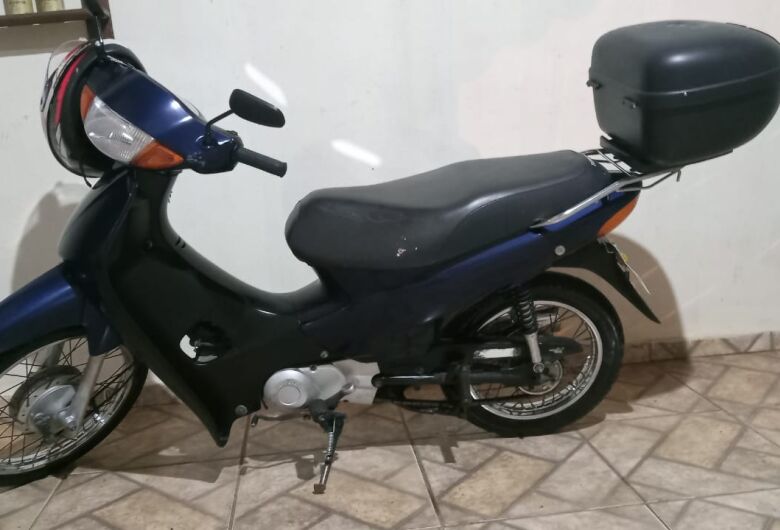 Honda Biz é furtada na Vila Monteiro; proprietária pede ajuda