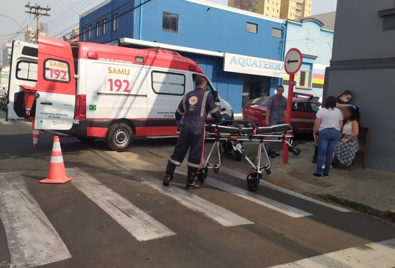 Acidentes com motos deixam dois feridos na manhã desta terça-feira em São Carlos