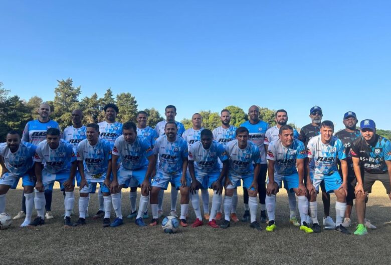 Os Mais Ou Menos promete não entrar em campo em jogo-extra pelo Veterano