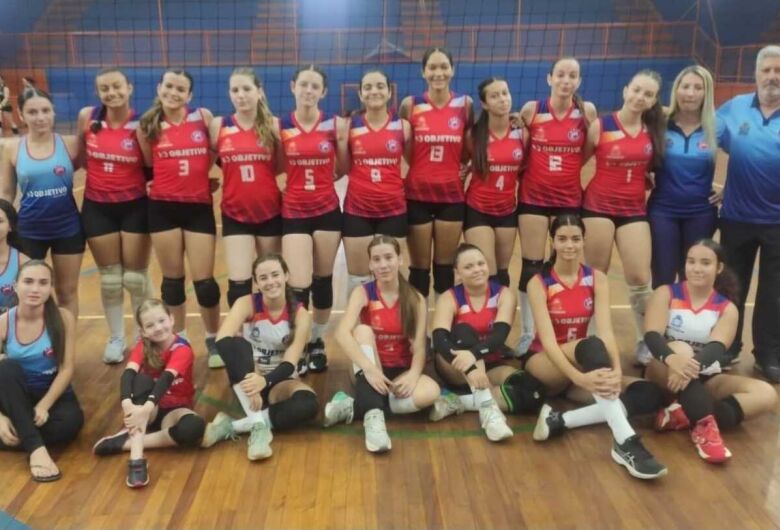 Garantido na Série Bronze, equipe infantil de São Carlos faz treino de luxo contra Sertãozinho pela APV