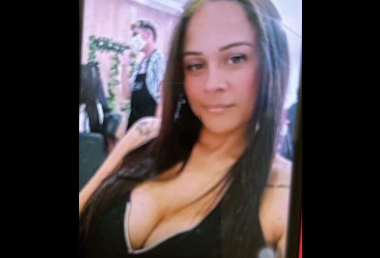 Morre mulher que foi baleada por adolescente; autor foi morto em confronto com a PM