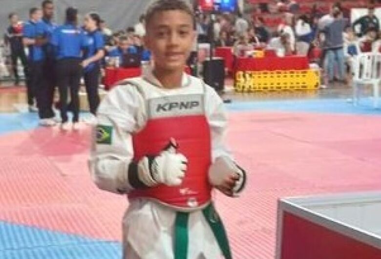 São-carlense de 11 anos conquista bi na Copa São Paulo de Taekwondo