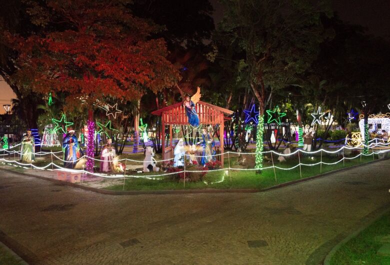 Natal de Luzes em Ibaté começa neste sábado