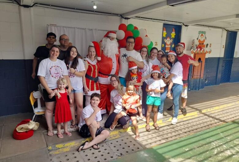 Doando Amor fará festa de Natal para 53 crianças