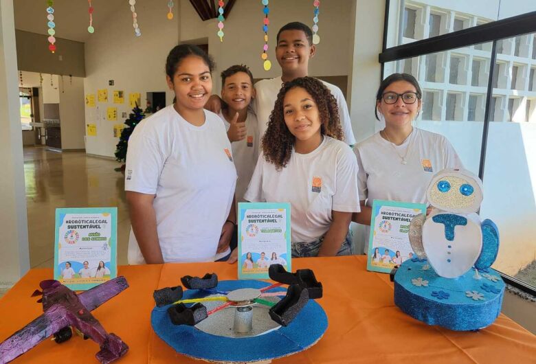 Expo Ciências mostra a criatividade de alunos do Pequeno Cidadão