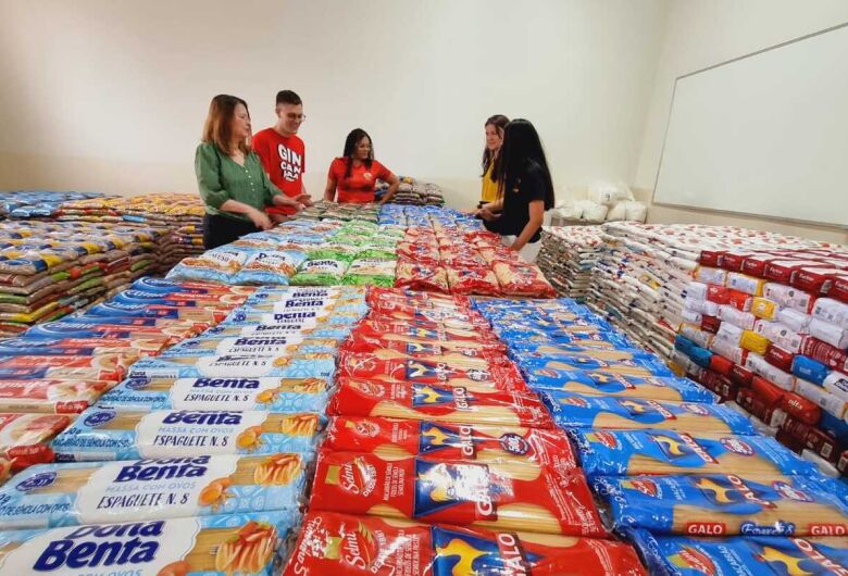 Fundo Social de Solidariedade recebe 9,5 toneladas de alimentos da TUSCA