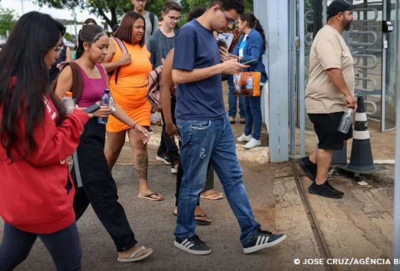 Enem 2024: começa hoje prazo para pedir reaplicação de provas