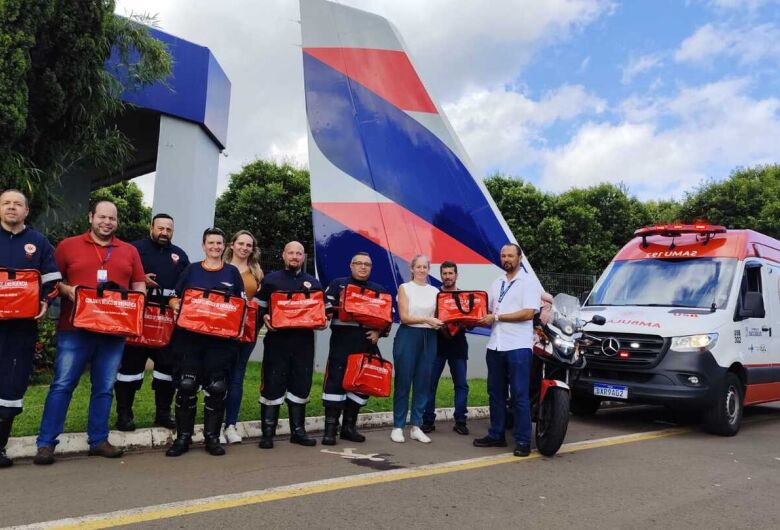 LATAM doa 20 bolsas de emergência para o SAMU São Carlos