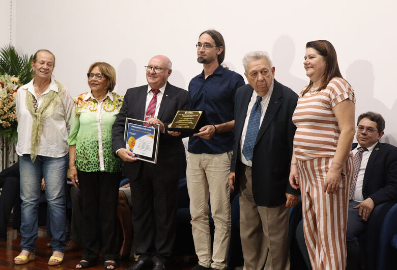 Professor do ICMC conquista Prêmio de Ciência e Tecnologia de São Carlos