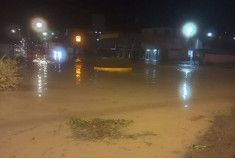 Temporal causa a morte de seis pessoas no interior de SP