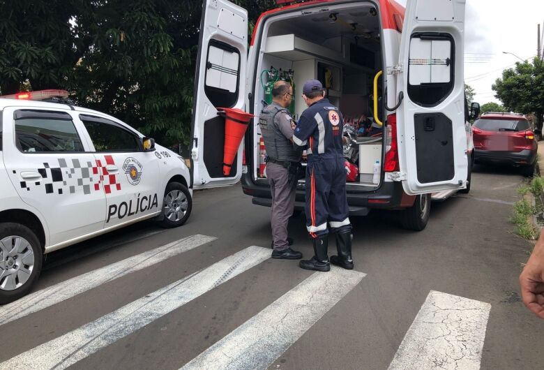 Motociclista fica ferido após colisão no Nova Santa Paula