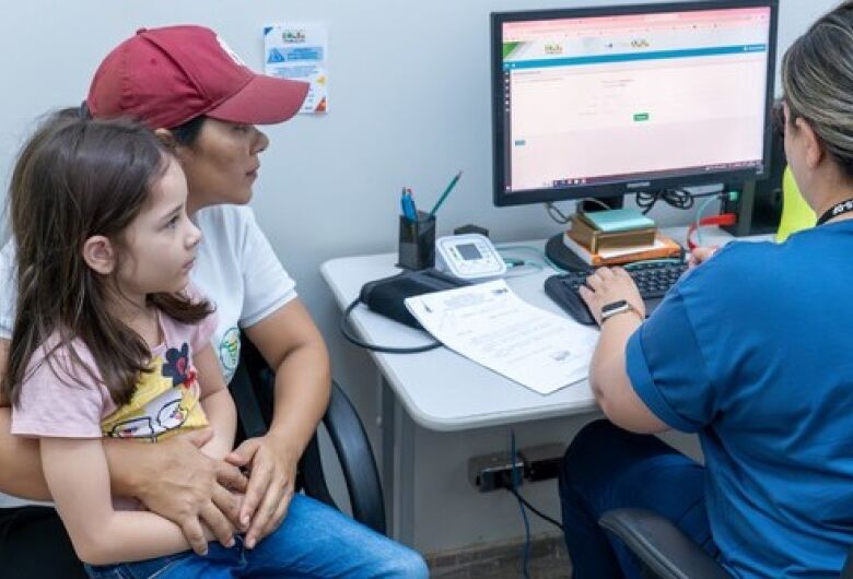 Conheça os oito principais sintomas da dengue e os critérios para alta médica