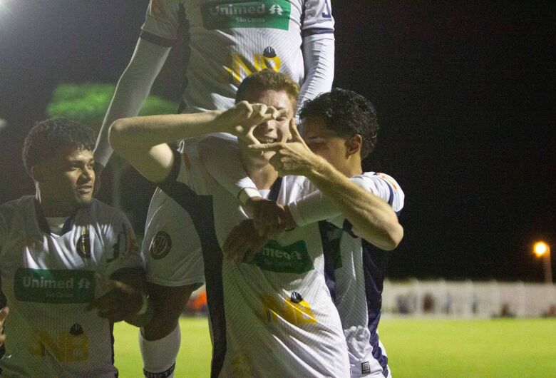 São Carlos leva gol no final e deixa escapar classificação antecipada na Copinha