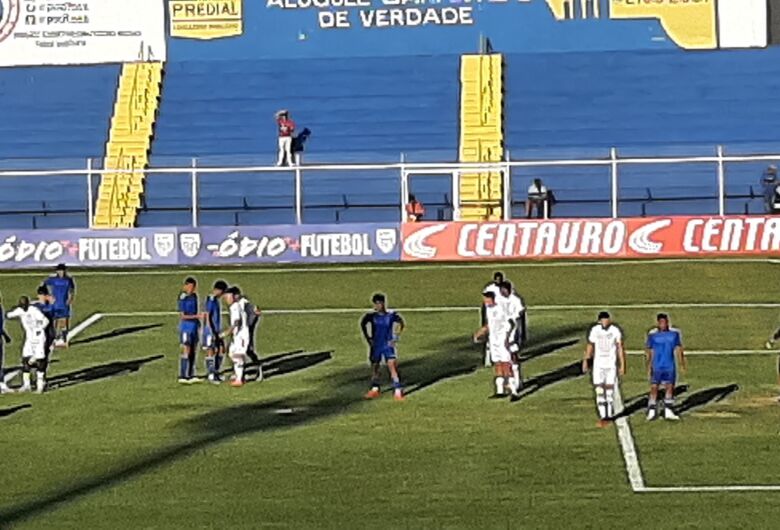 Cruzeiro vence de virada e despacha a Lusa