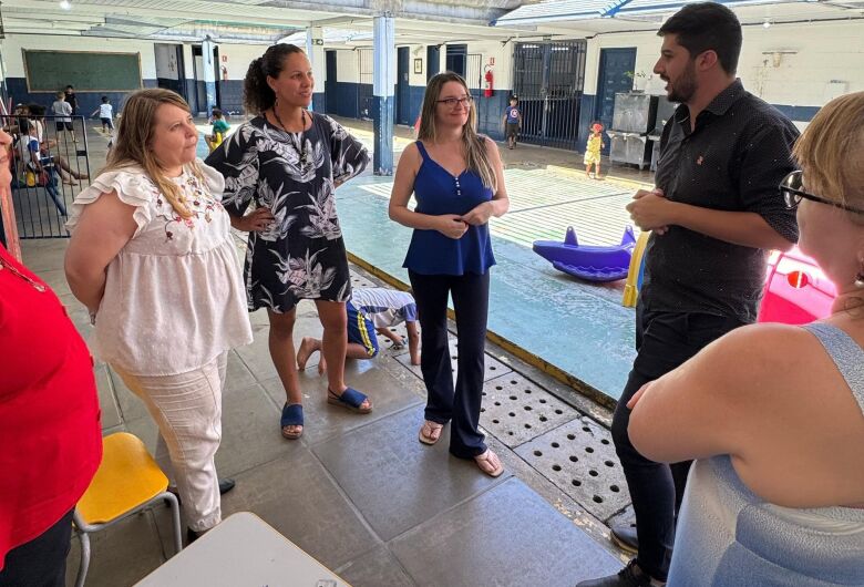 Vereador Bruno Zancheta visita escolas municipais e aponta necessidade de melhorias estruturais