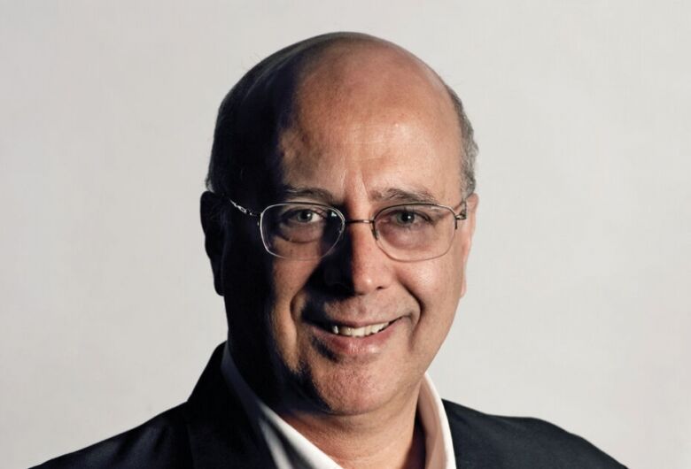 Pesquisa de cientista são-carlense aposta em lasers para devolver a eficácia dos antibióticos