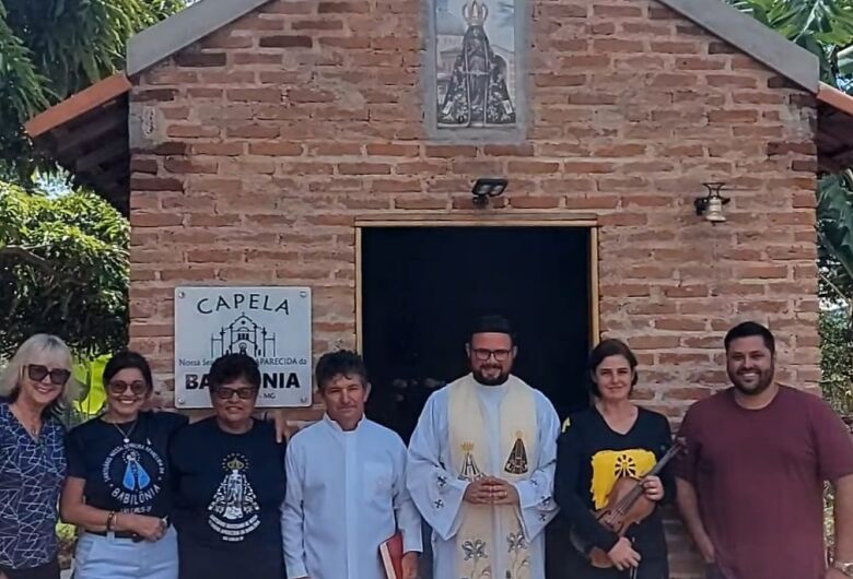 Capela em homenagem a Nossa Senhora Aparecida da Babilônia é inaugurada em Minas Gerais