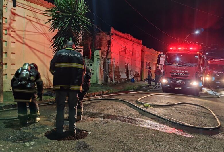 Idosa morre após incêndio em residência no Centro 