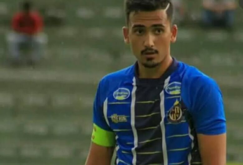 Ex-jogador do São Carlos FC morre em trágico acidente
