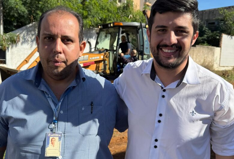 Limpeza e multa para quem mantém terreno abandonado: lei do vereador Bruno Zancheta está em vigor