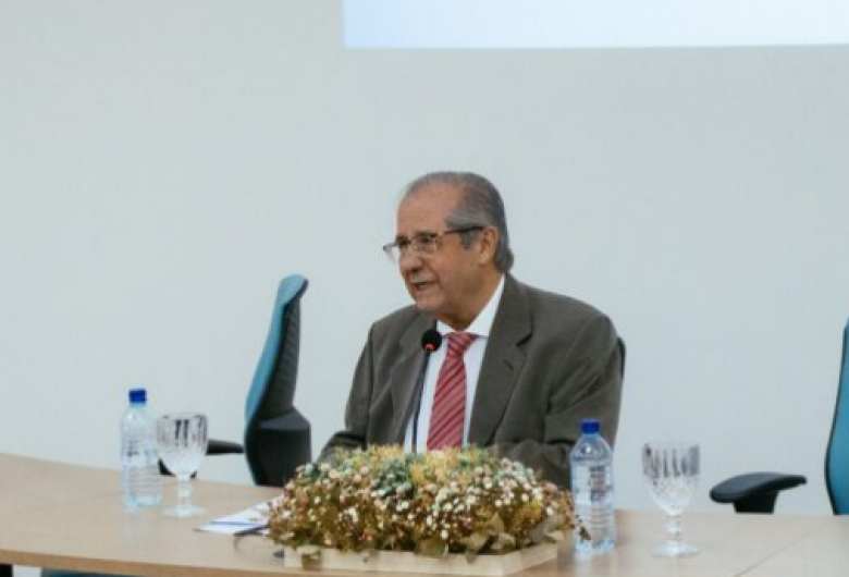 São Carlense Elson Longo é o melhor acadêmico do Brasil no ranking de Química